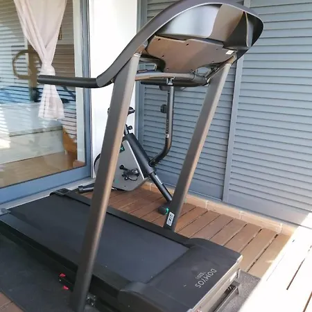 Charming At Marina Park W/ Great Balcony, 2br, Ac Lagos