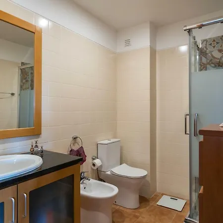 Apartamento Charming At Marina Park W/ Great Balcony, 2br, Ac *